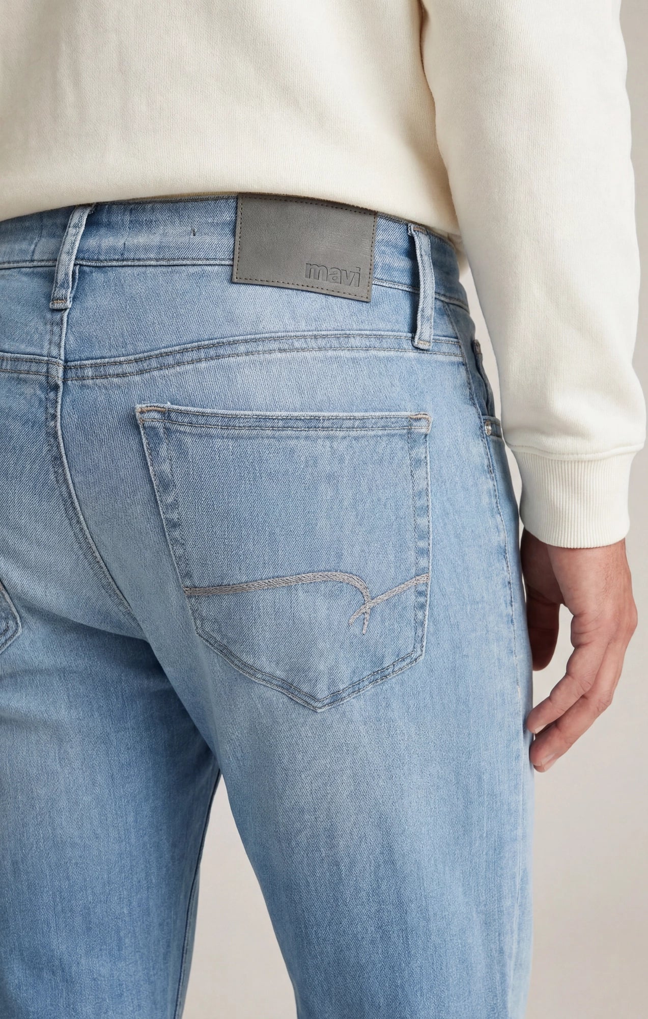 JAKE SLIM LEG IN BLEACHED SUPERMOVE - Mavi Jeans