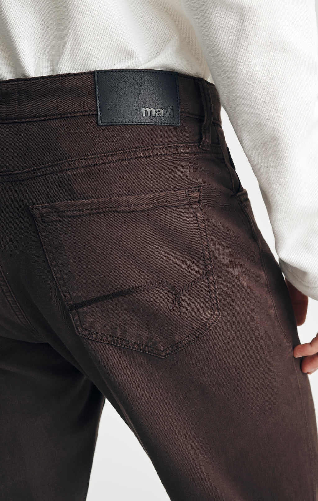 ZACH STRAIGHT LEG IN BITTER LUXE TWILL