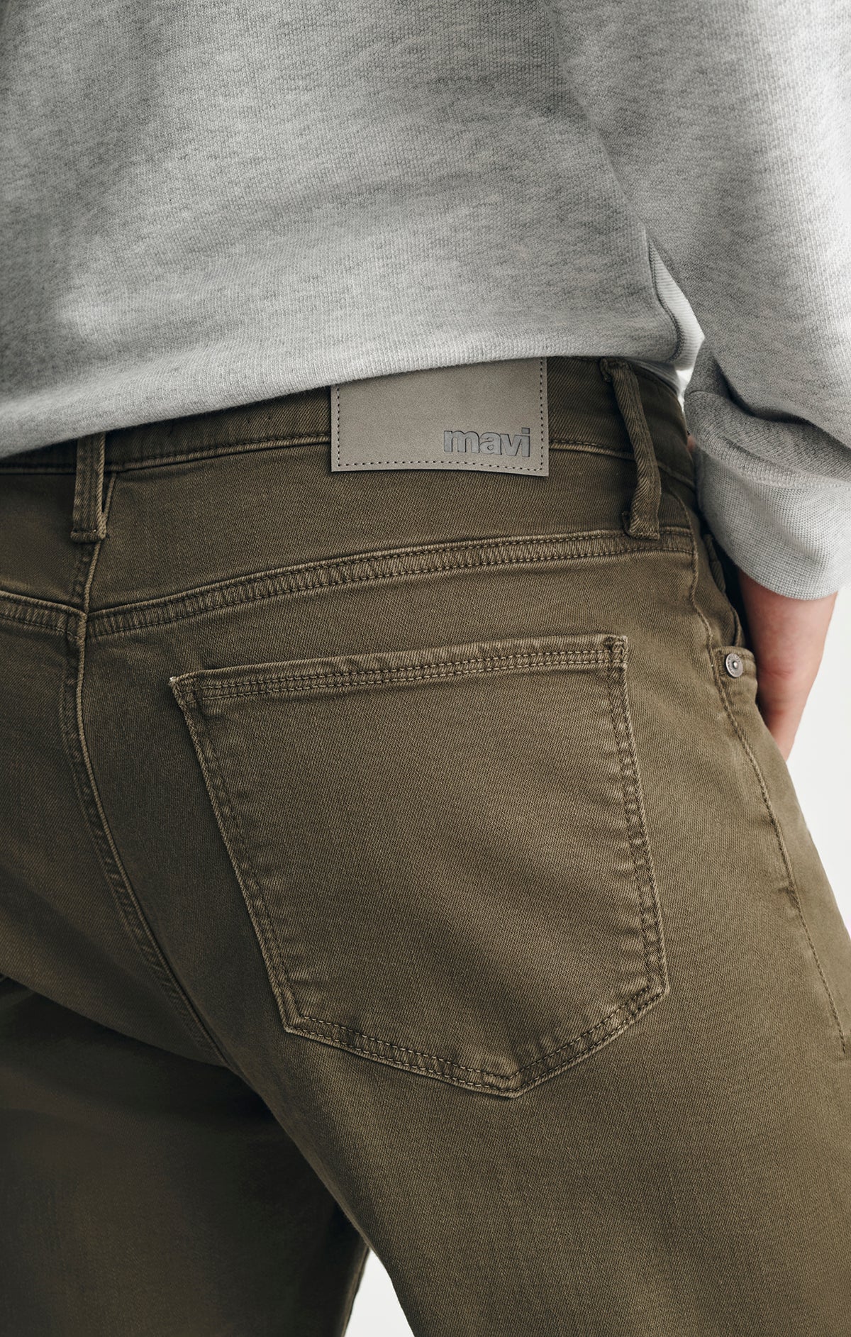 ZACH STRAIGHT LEG IN FOREST DENIM - Mavi Jeans