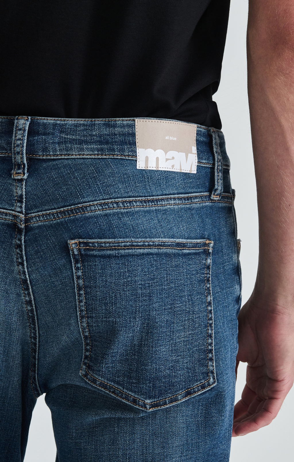 STEVE ATHLETIC FIT IN MID BRUSHED CLASSIC VINTAGE - Mavi Jeans