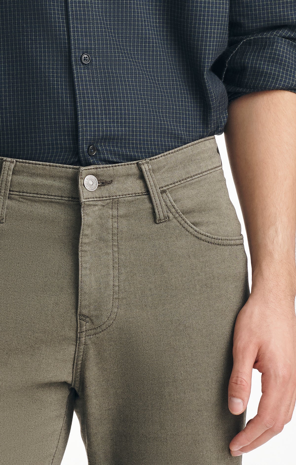 STEVE ATHLETIC FIT IN PALE KHAKI EXPLORER - Mavi Jeans