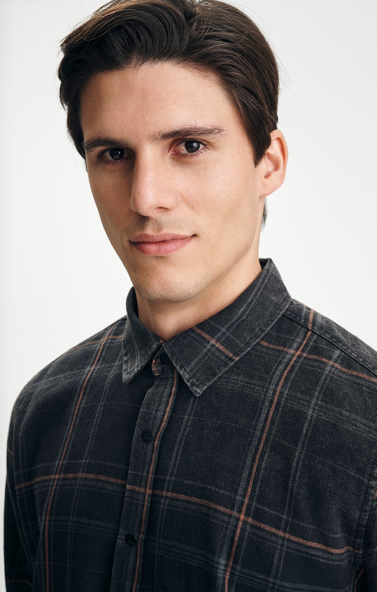 PLAID BUTTON-UP SHIRT IN WALNUT CHECK - Mavi Jeans