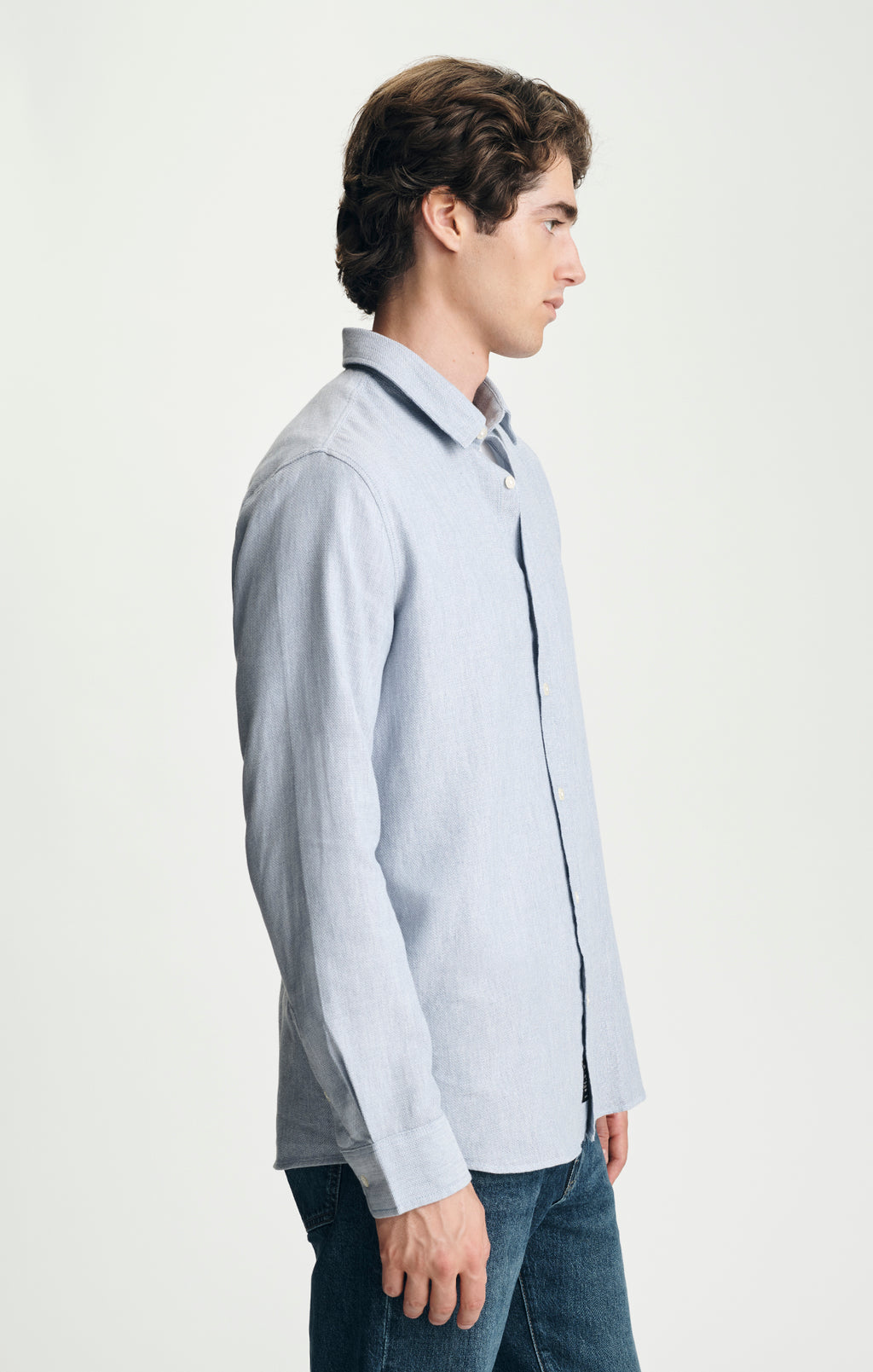 SLIM BUTTON-UP SHIRT IN COUNTRY BLUE