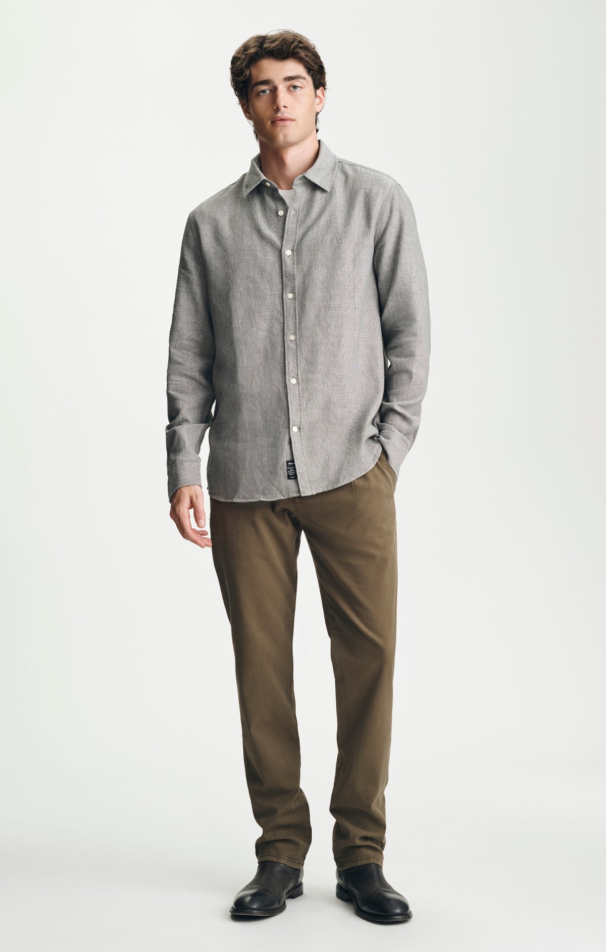 SLIM BUTTON-UP SHIRT IN KAMBABA
