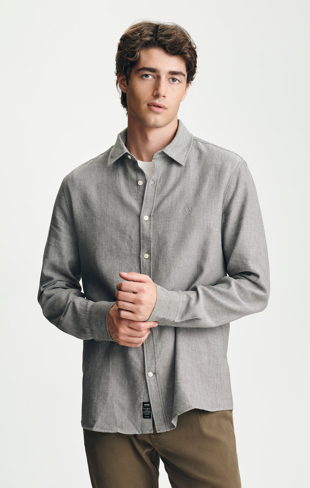 SLIM BUTTON-UP SHIRT IN KAMBABA