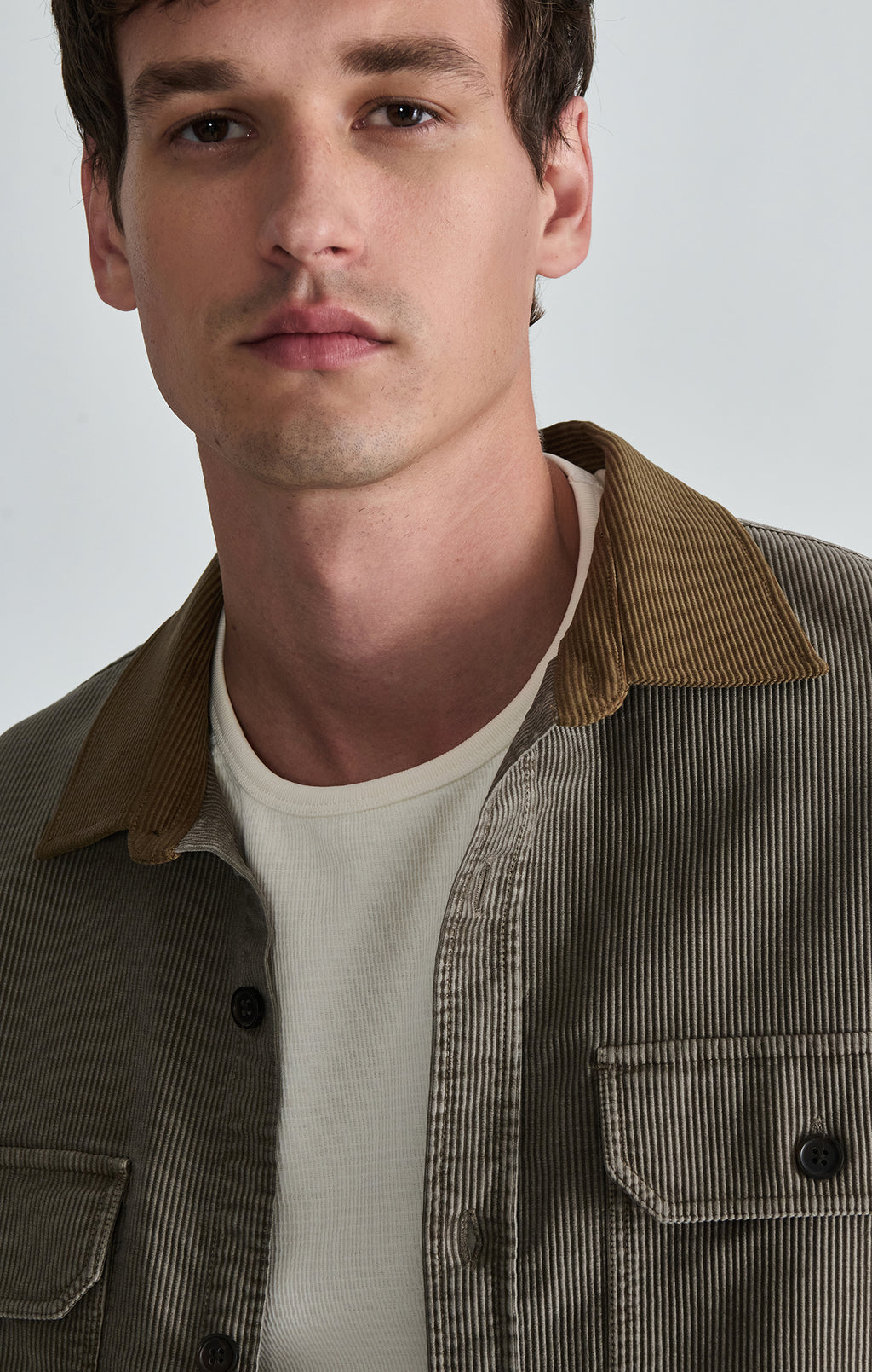 CORDUROY DOUBLE POCKET OVERSHIRT IN STONE GRAY - Mavi Jeans