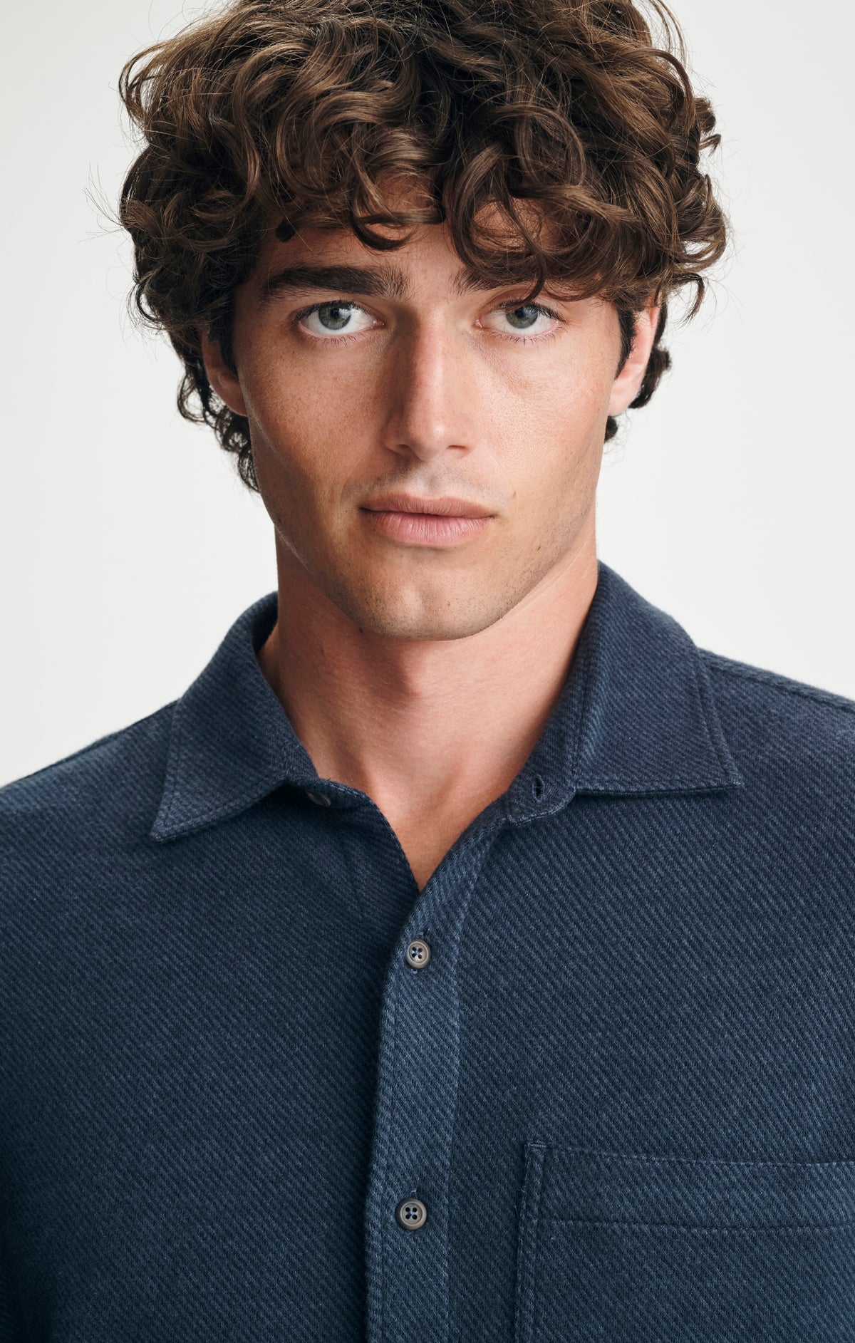 TEXTURED ONE POCKET BUTTON-UP SHIRT IN NAVY - Mavi Jeans