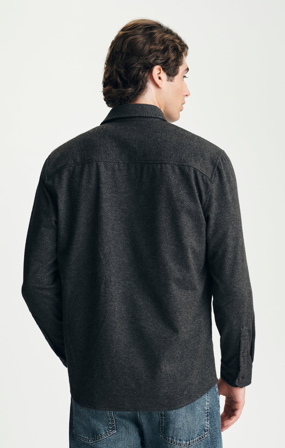 TEXTURED ONE POCKET BUTTON-UP SHIRT IN ANTHRACITE