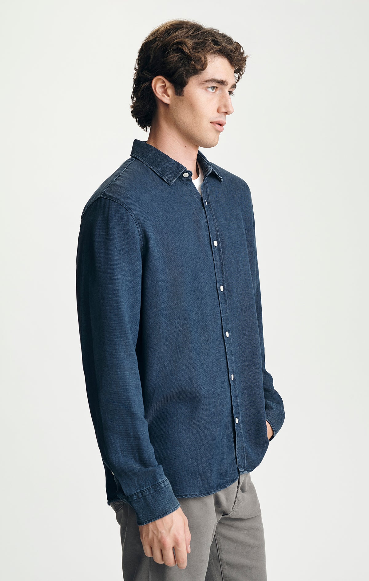 TENCEL™ BUTTON-UP SHIRT IN DARK INDIGO