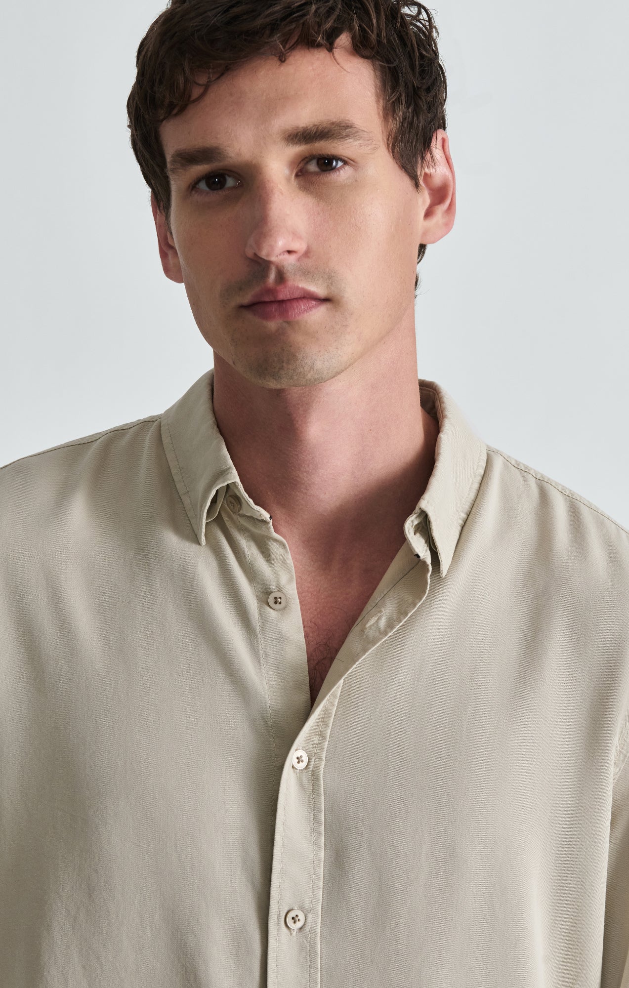 TENCEL™ BUTTON-UP SHIRT IN PELICAN - Mavi Jeans