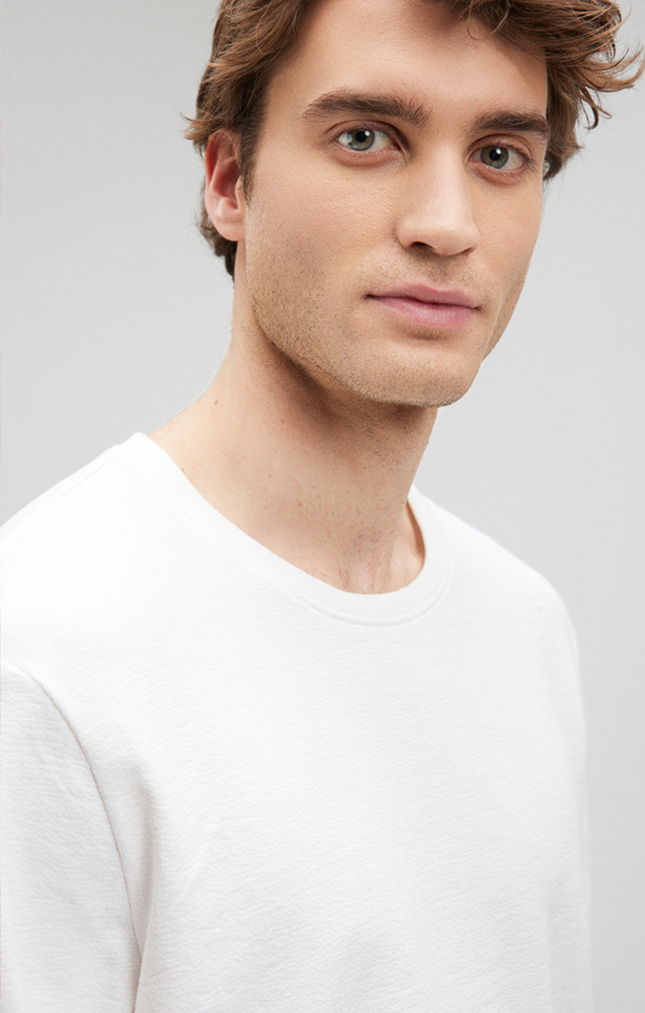 LONG SLEEVE CREW NECK T-SHIRT IN ANTIQUE WHITE - Mavi Jeans