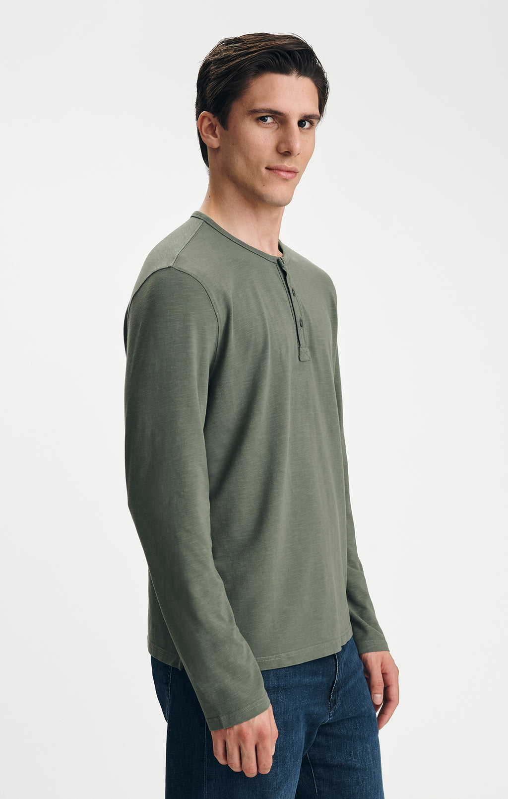 LONG SLEEVE HENLEY T-SHIRT IN THYME - Mavi Jeans