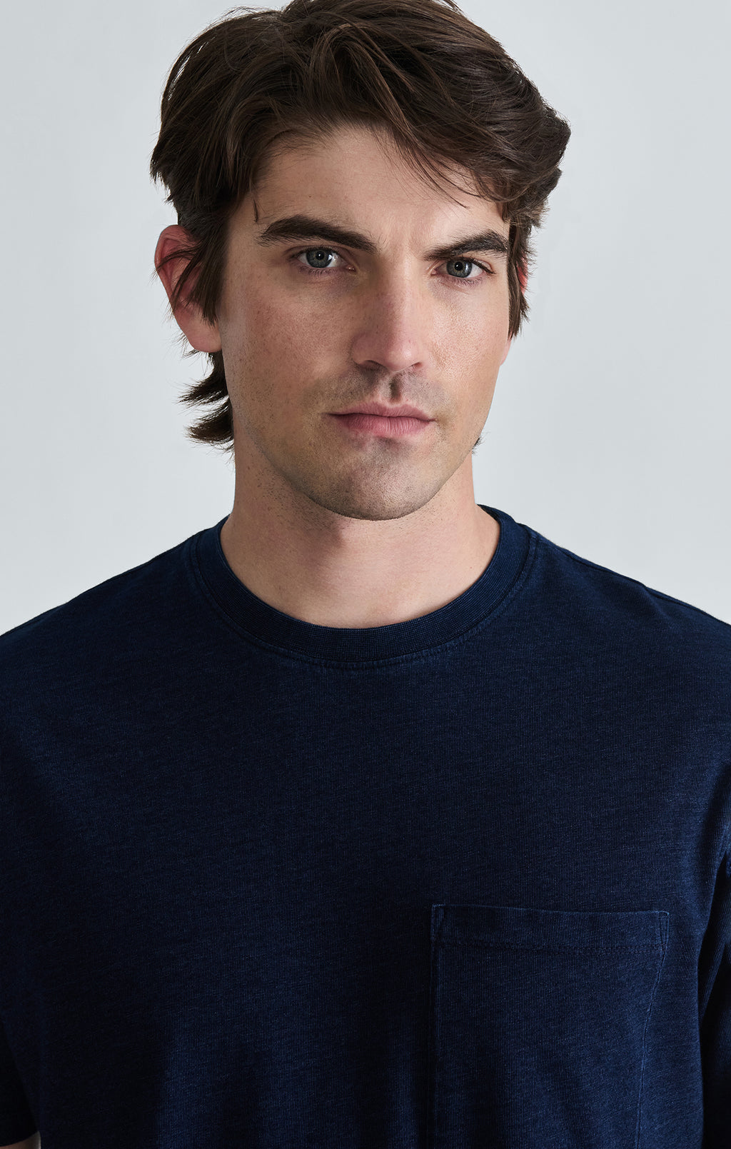 POCKET CREW NECK T-SHIRT IN DARK INDIGO - Mavi Jeans