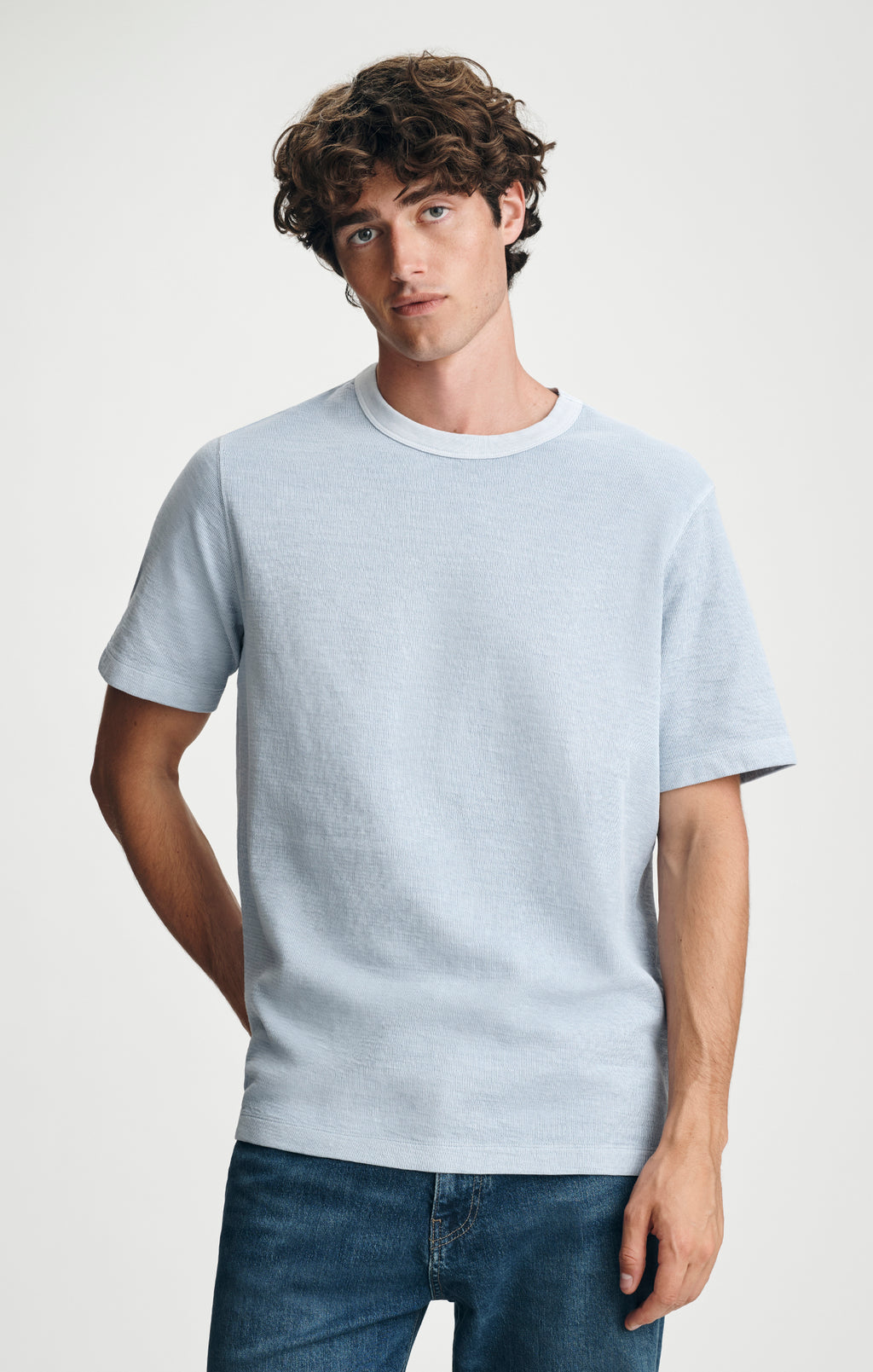 HERITAGE CREW NECK T-SHIRT IN CELESTIAL BLUE - Mavi Jeans