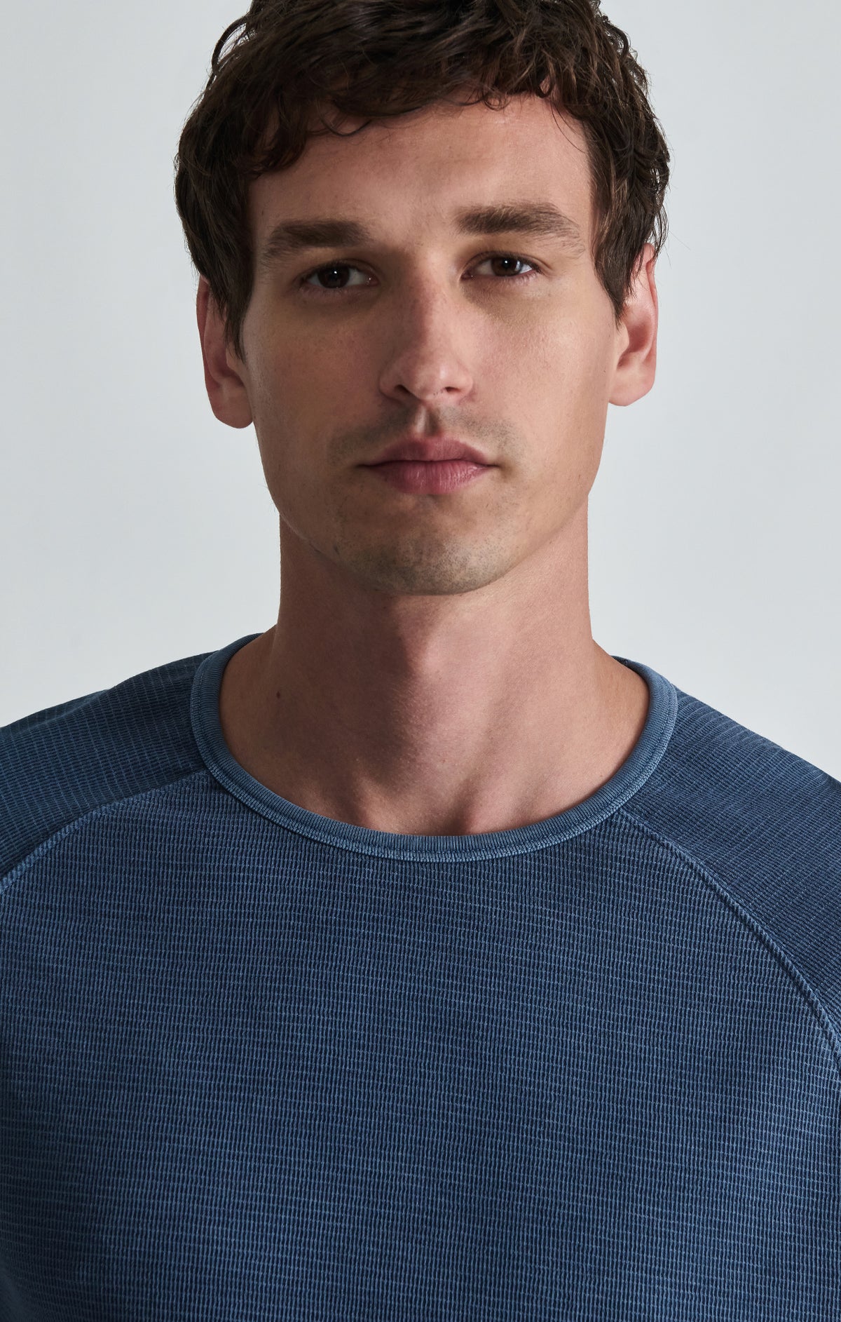 INTERLOCK RAGLAN LONG SLEEVE T-SHIRT IN VINTAGE INDIGO - Mavi Jeans