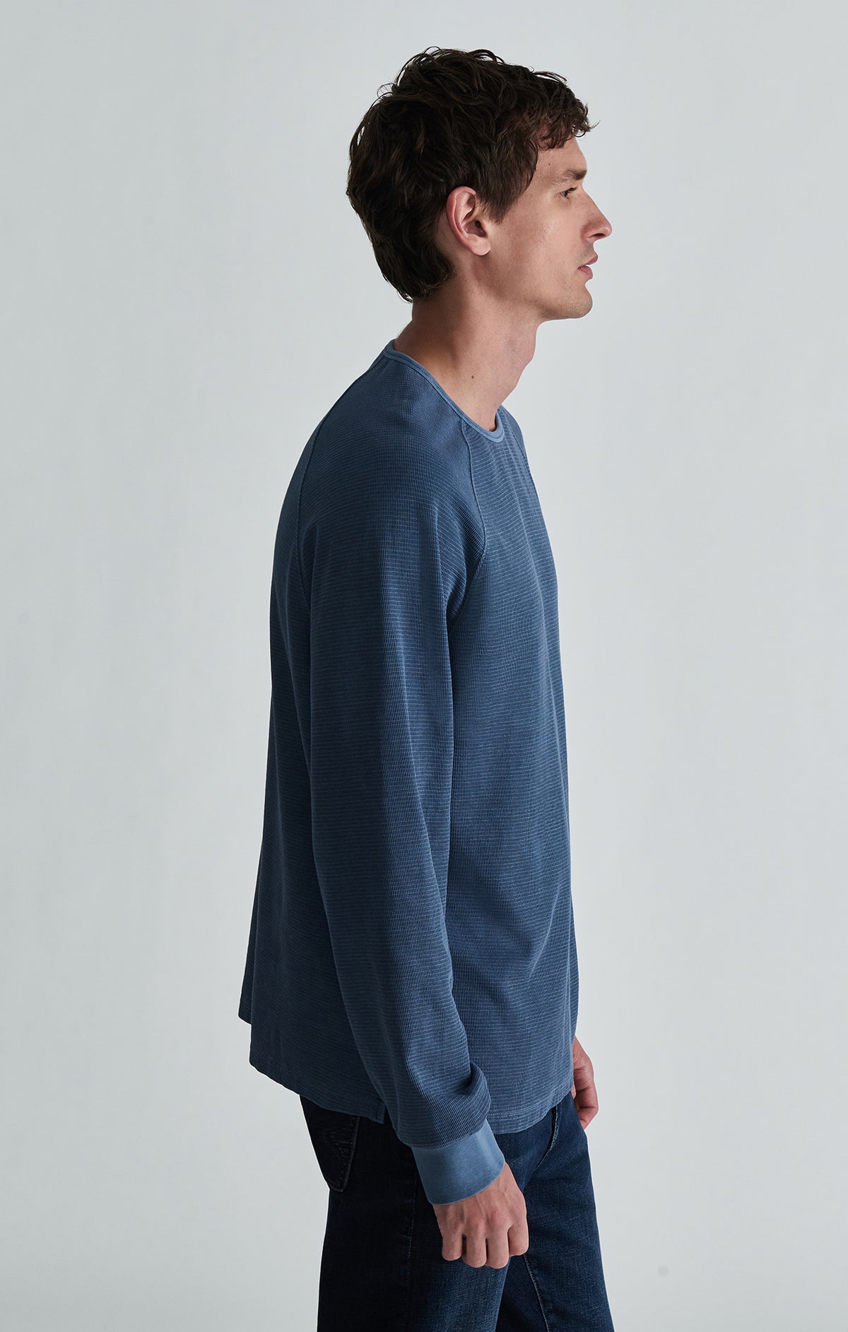 INTERLOCK RAGLAN LONG SLEEVE T-SHIRT IN VINTAGE INDIGO - Mavi Jeans