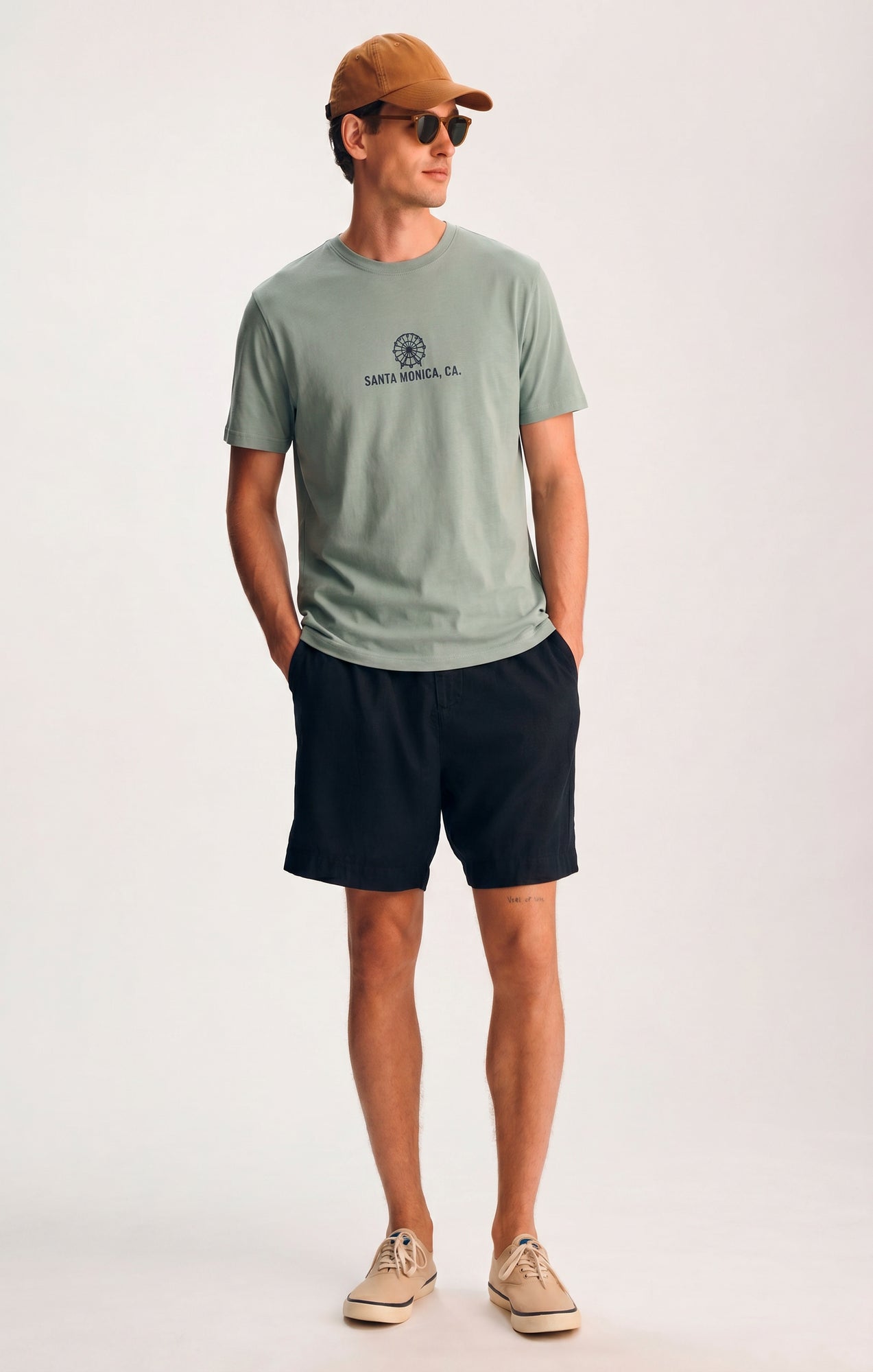 SANTA MONICA GRAPHIC T-SHIRT IN SLATE GRAY