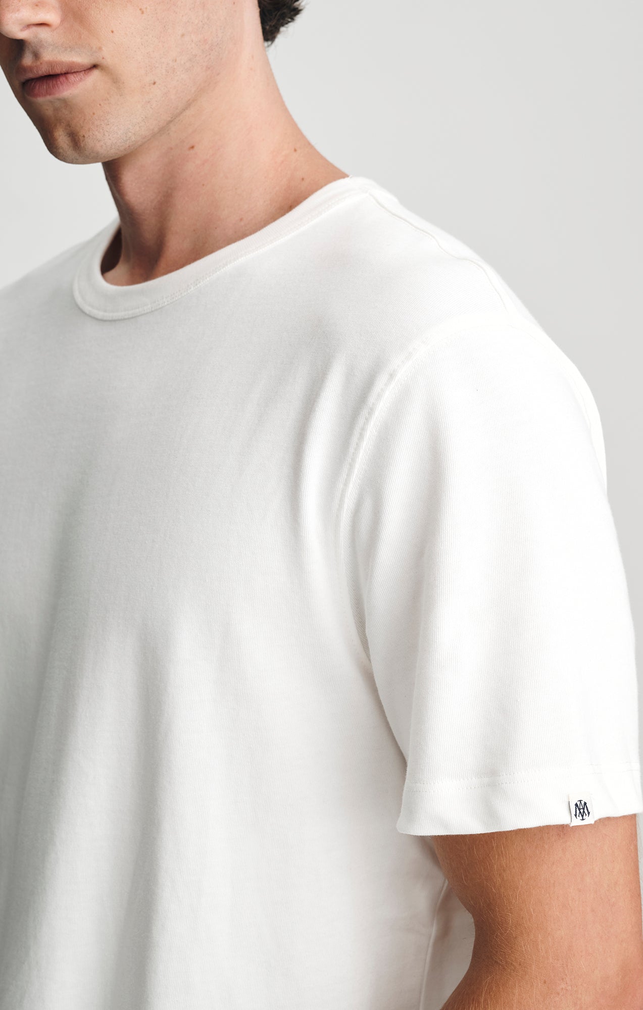 CREW NECK T-SHIRT IN ANTIQUE WHITE - Mavi Jeans