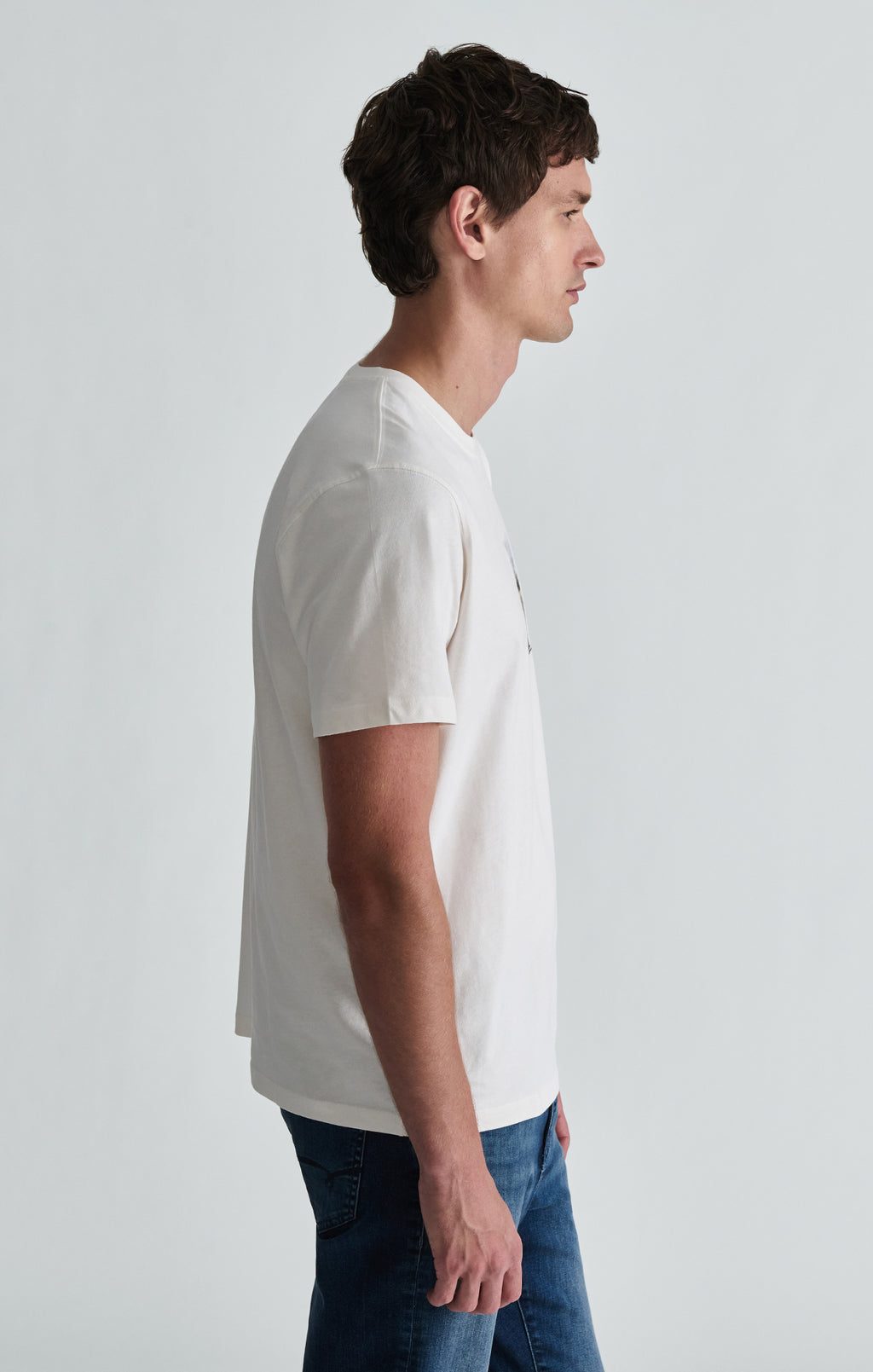 LANDSCAPE GRAPHIC T-SHIRT IN ANTIQUE WHITE - Mavi Jeans