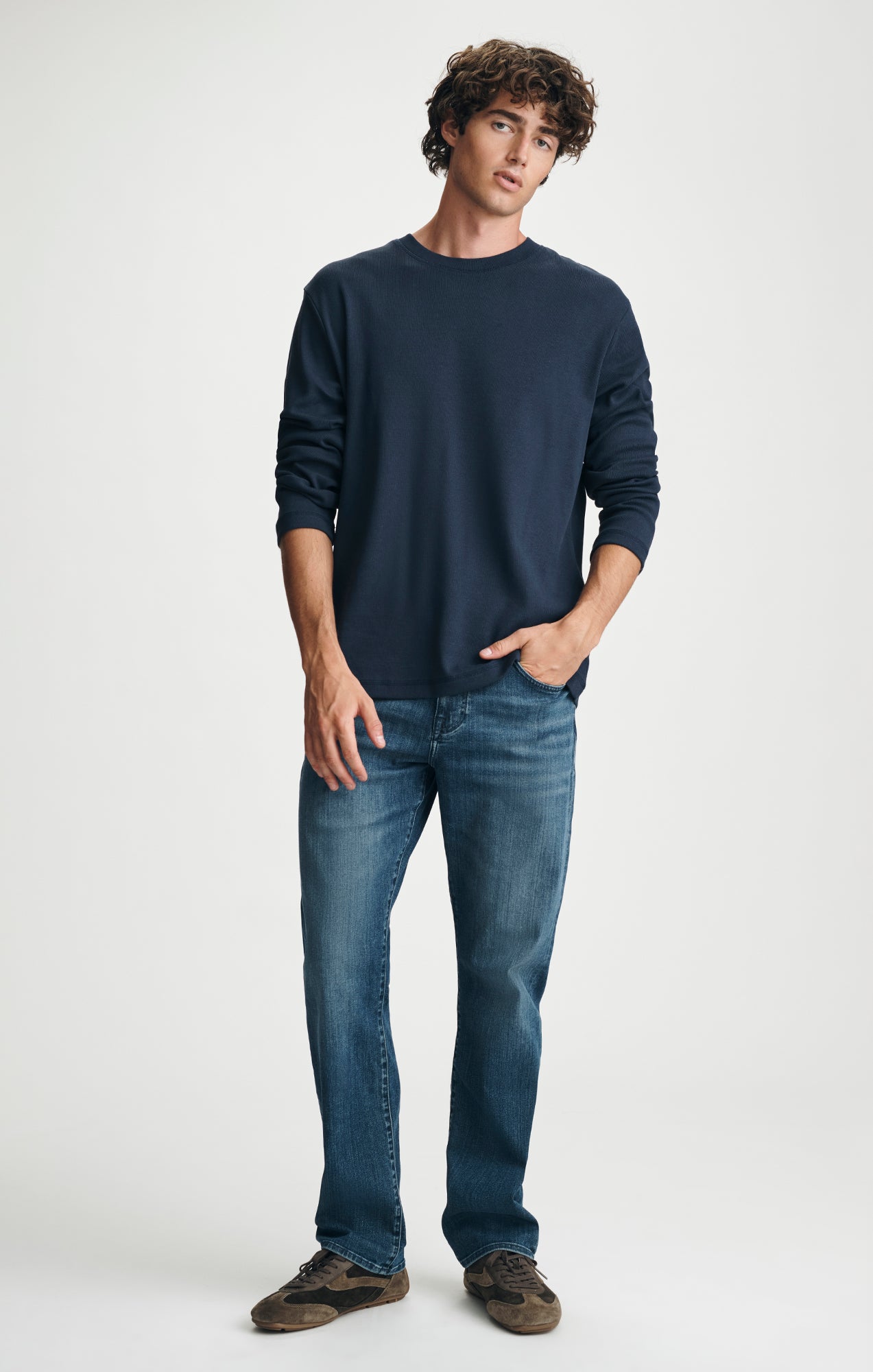 LONG SLEEVE CREW NECK T-SHIRT IN TOTAL ECLIPSE - Mavi Jeans