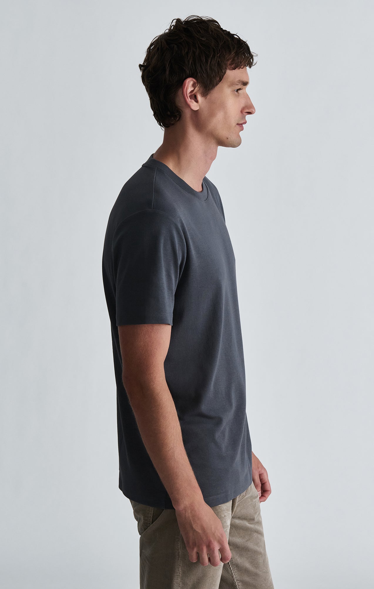 INTERLOCK CREW NECK T-SHIRT IN IRON GATE - Mavi Jeans