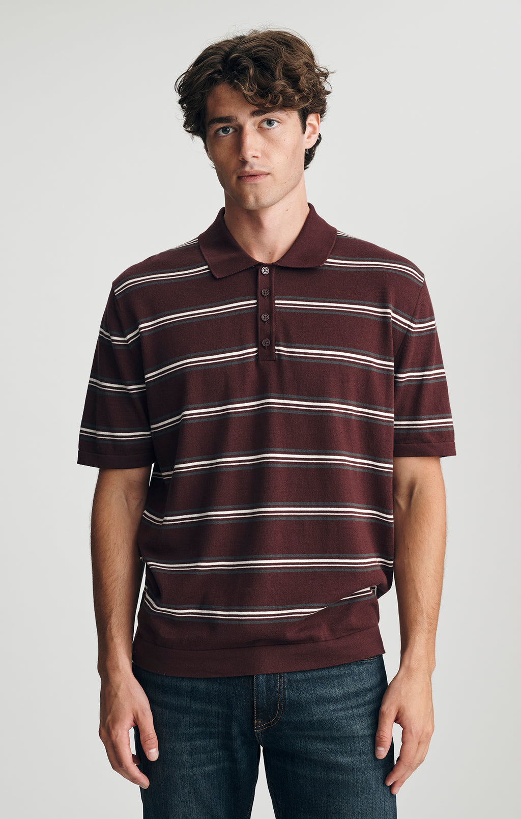 SHORT SLEEVE POLO SWEATER IN FUDGE