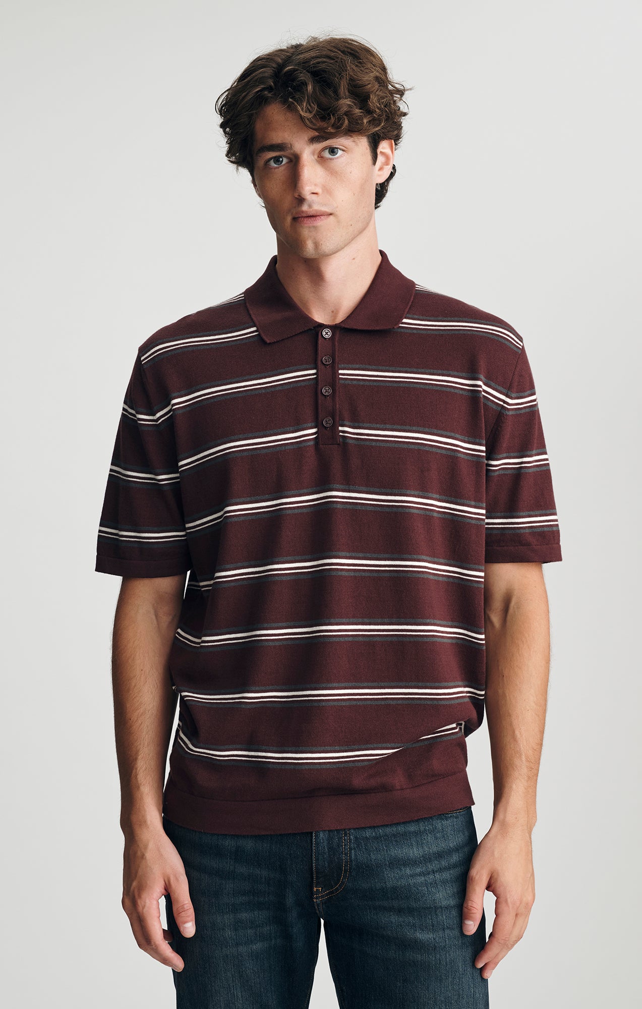 SHORT SLEEVE POLO SWEATER IN FUDGE