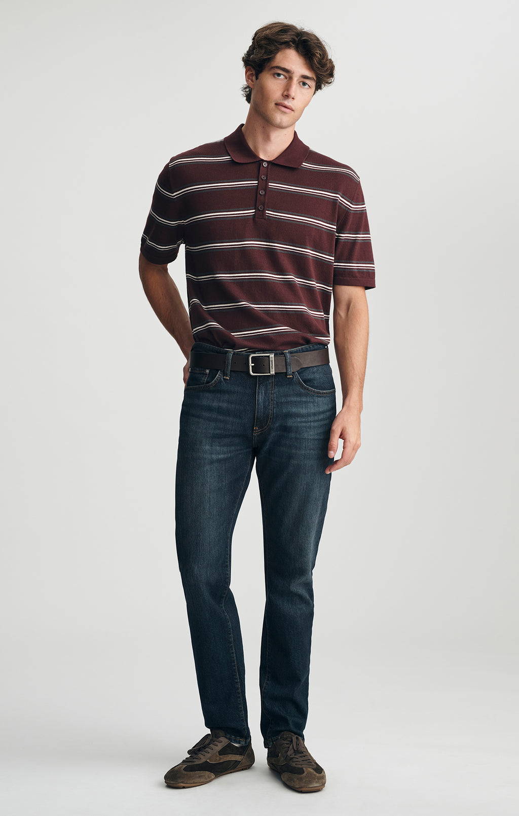 SHORT SLEEVE POLO SWEATER IN FUDGE
