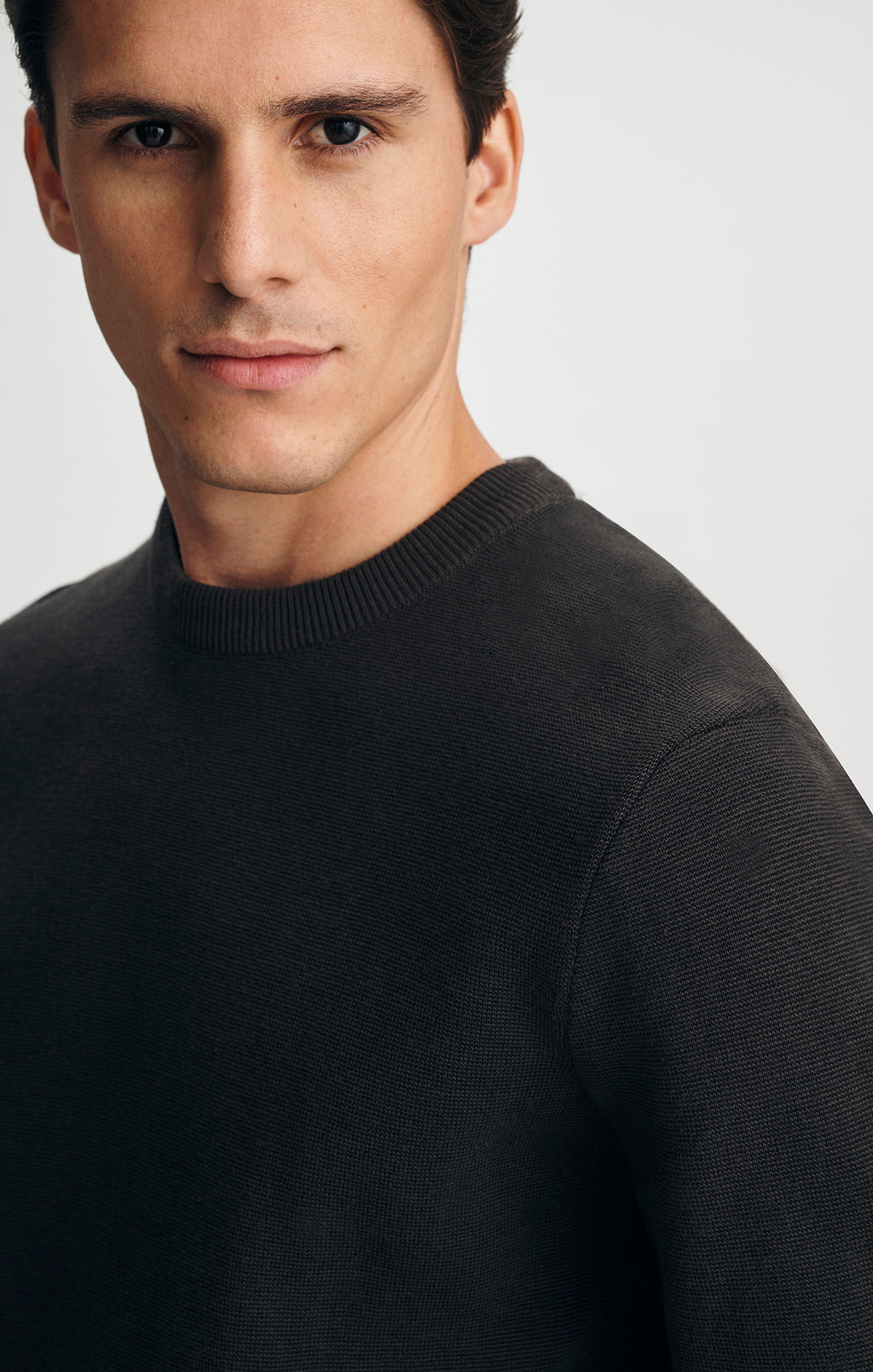 CREW NECK SWEATER IN ESPRESSO - Mavi Jeans