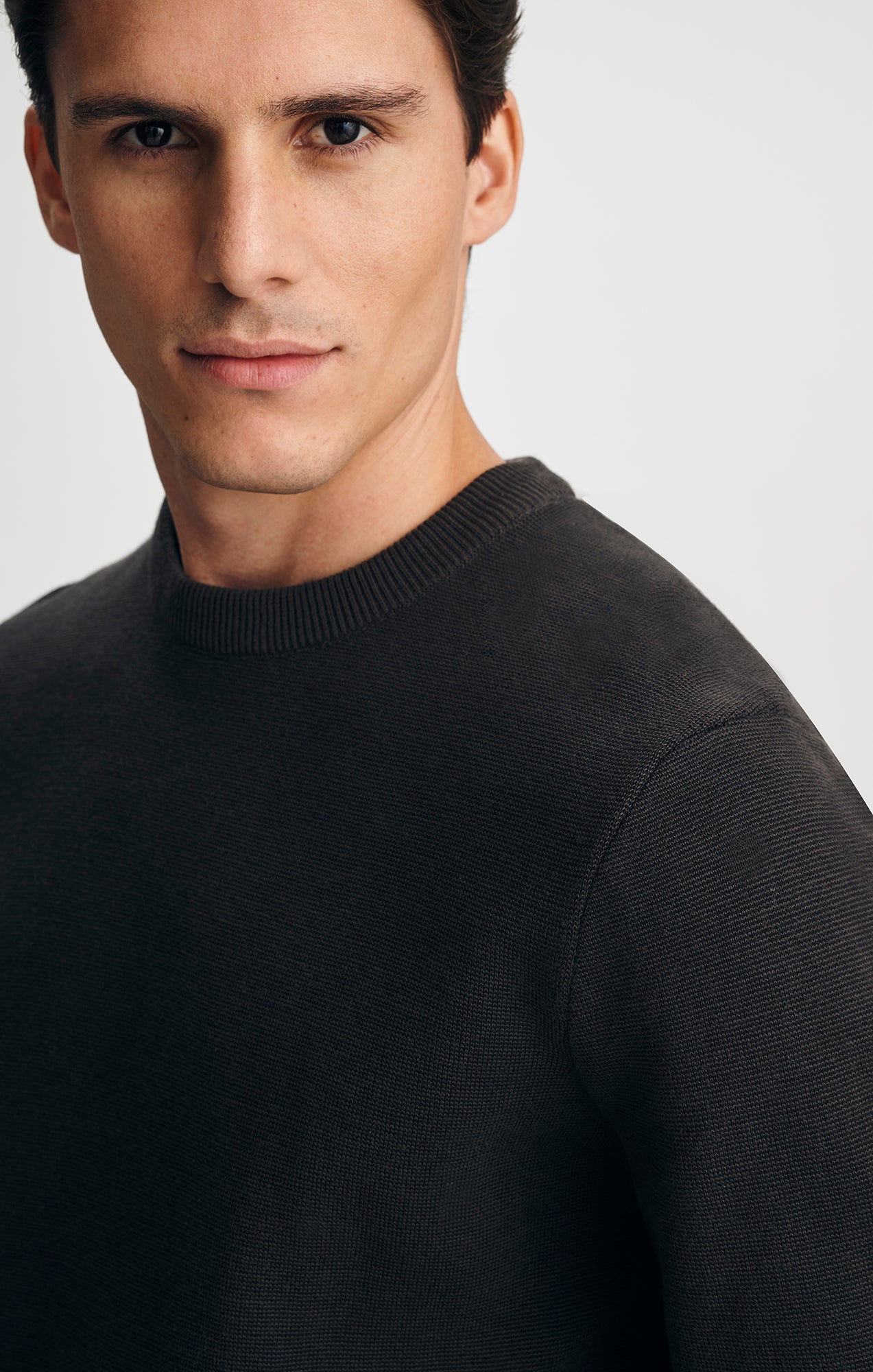 CREW NECK SWEATER IN ESPRESSO - Mavi Jeans
