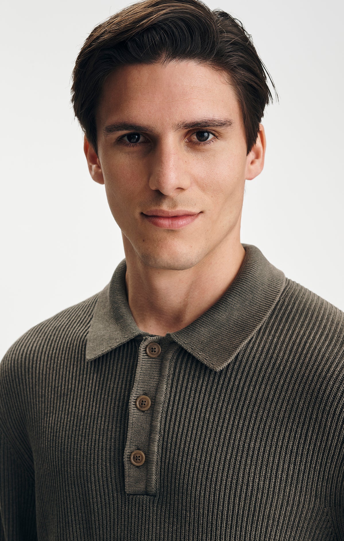 ACID WASH POLO SWEATER IN DARK EARTH - Mavi Jeans