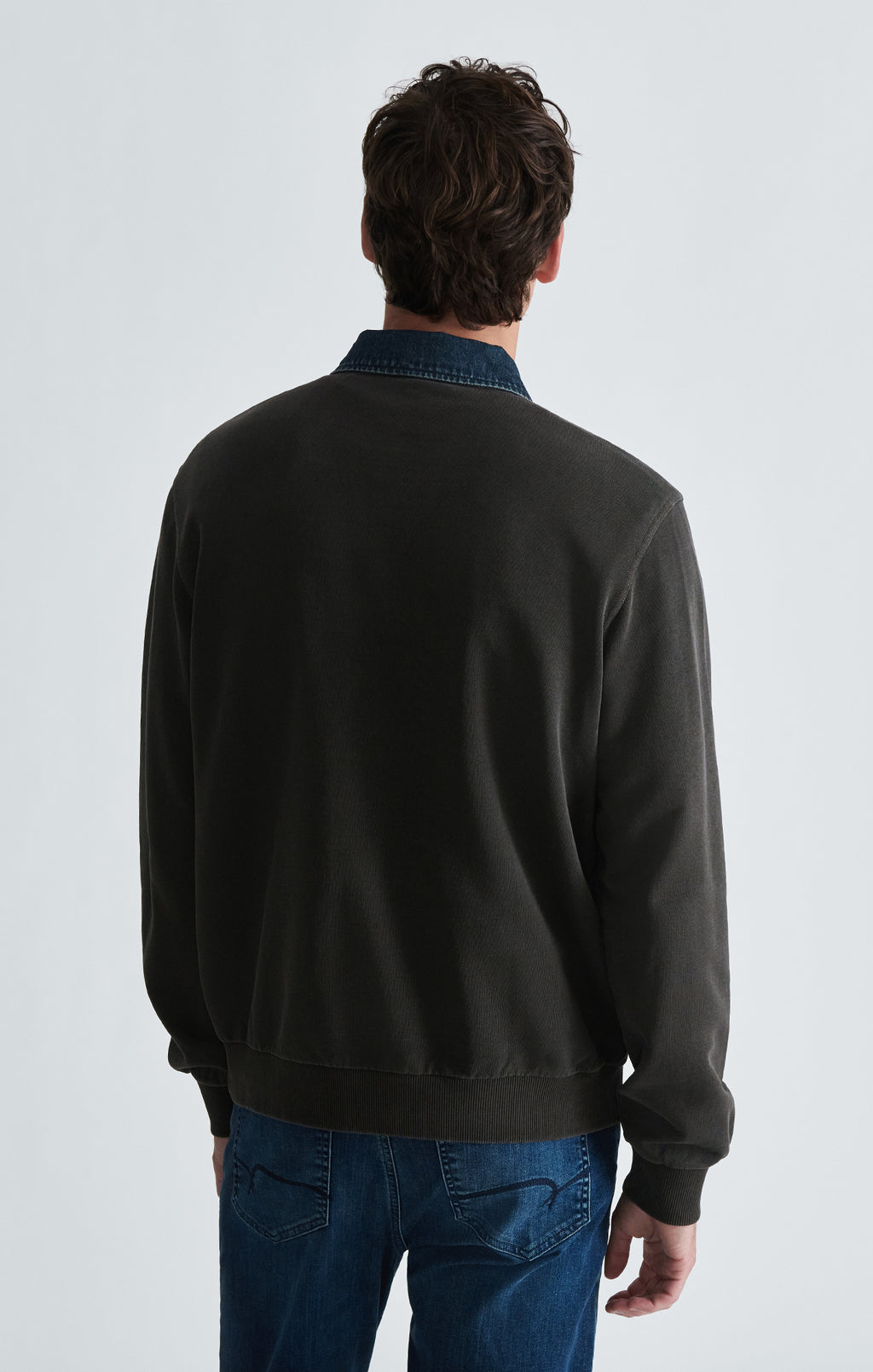 DENIM COLLAR QUARTER ZIP SWEATSHIRT IN AFTER DARK - Mavi Jeans