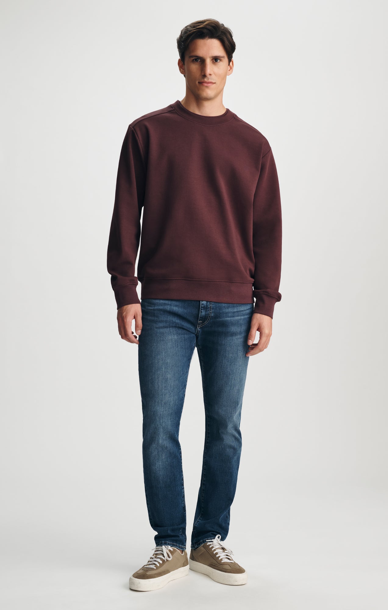 FLEECE CREW NECK SWEATSHIRT IN FUDGE