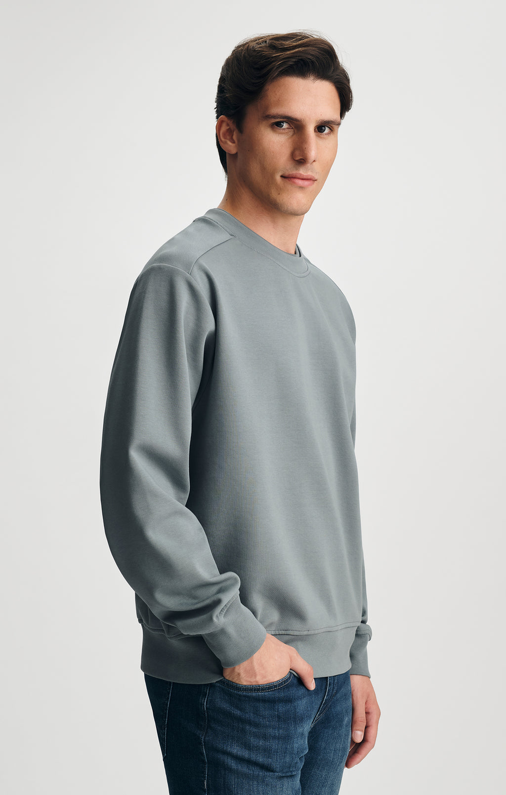 FLEECE CREW NECK SWEATSHIRT IN STORMY WEATHER
