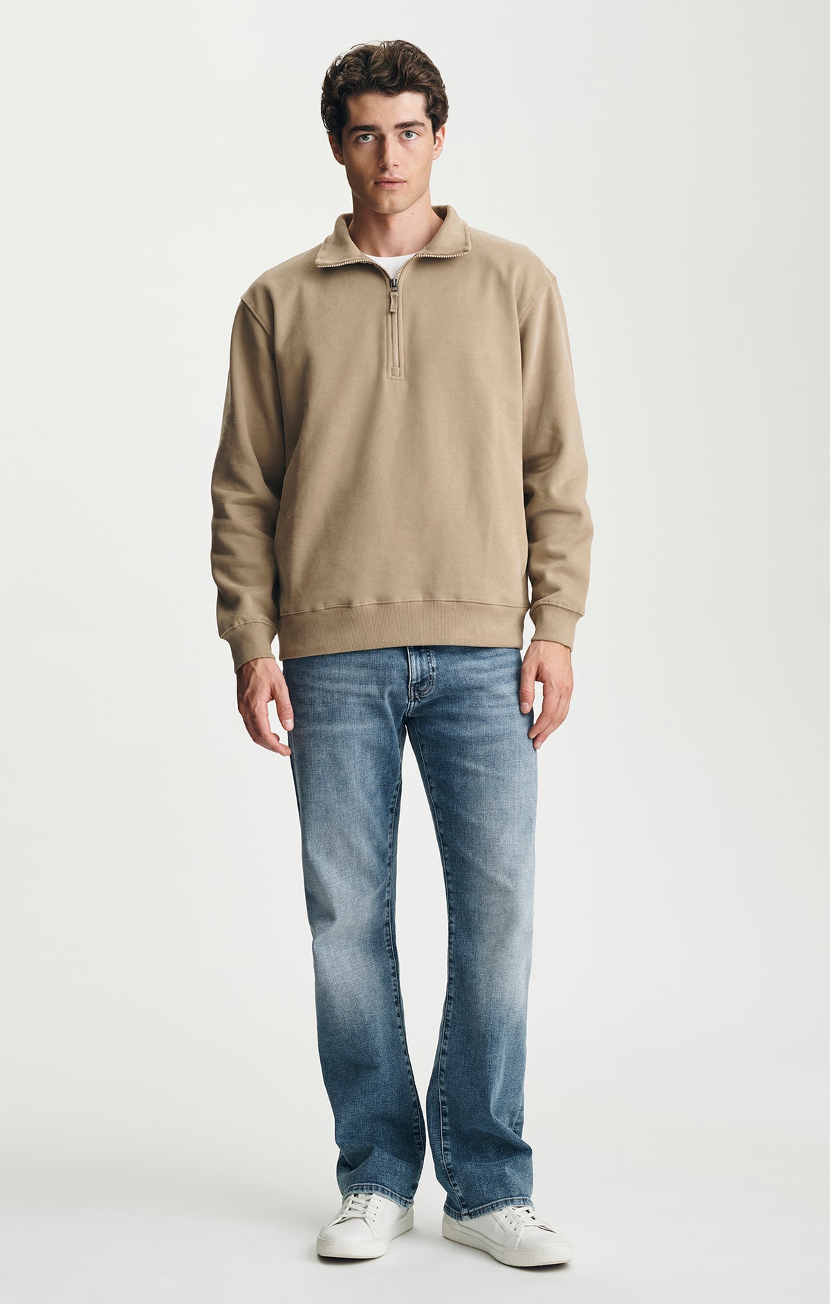 FLEECE QUARTER ZIP SWEATSHIRT IN BEIGE