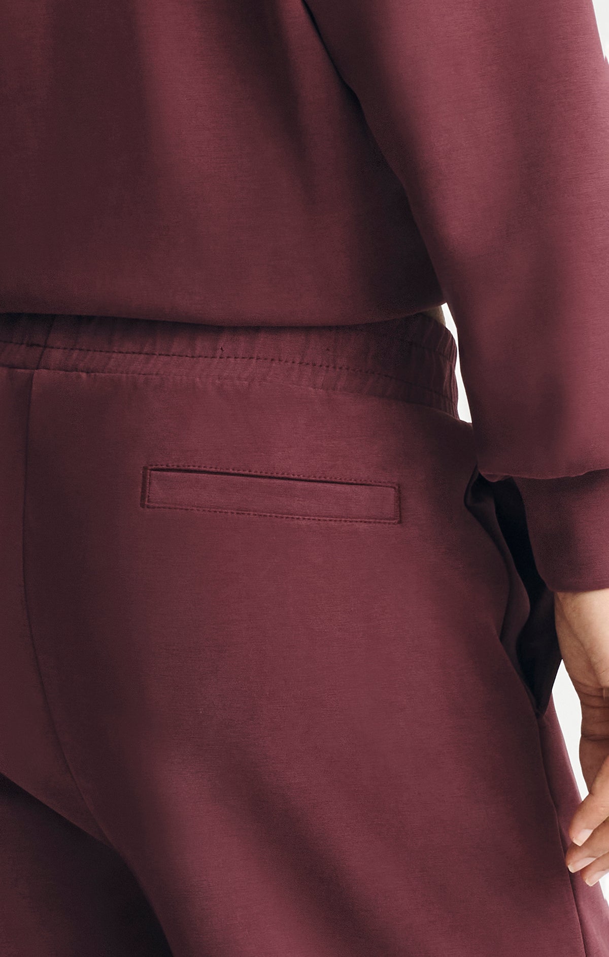 LUXE TOUCH TENCEL™ PANTS IN PORT ROYALE - Mavi Jeans