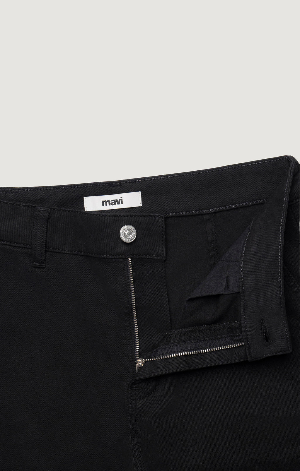LAUREN STRAIGHT CHINO IN BLACK CASUAL TWILL - Mavi Jeans