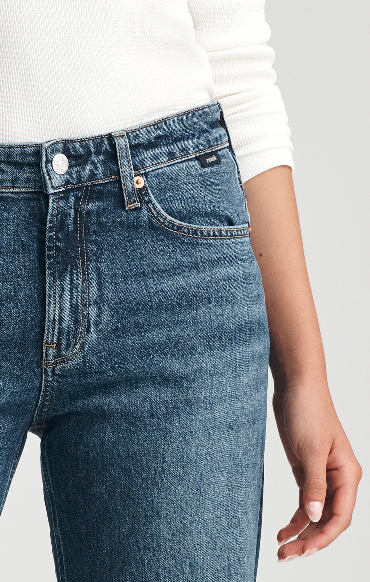 TAYLOR STRAIGHT LEG IN DARK BRUSHED CLASSIC BLUE - Mavi Jeans