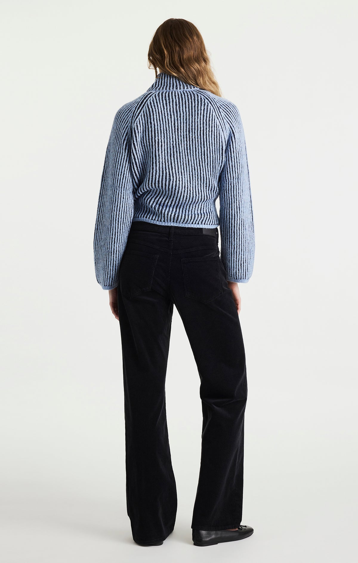 TAYLOR STRAIGHT LEG IN BLACK CORD