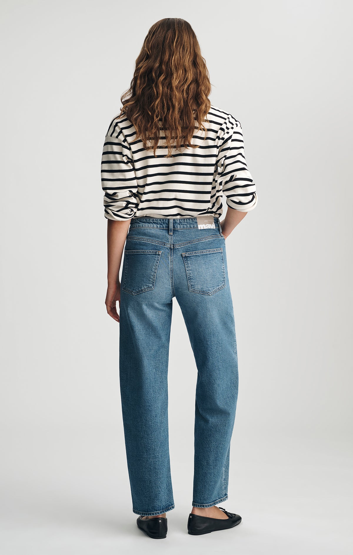 NICA BARREL IN MID BRUSHED CLASSIC BLUE - Mavi Jeans