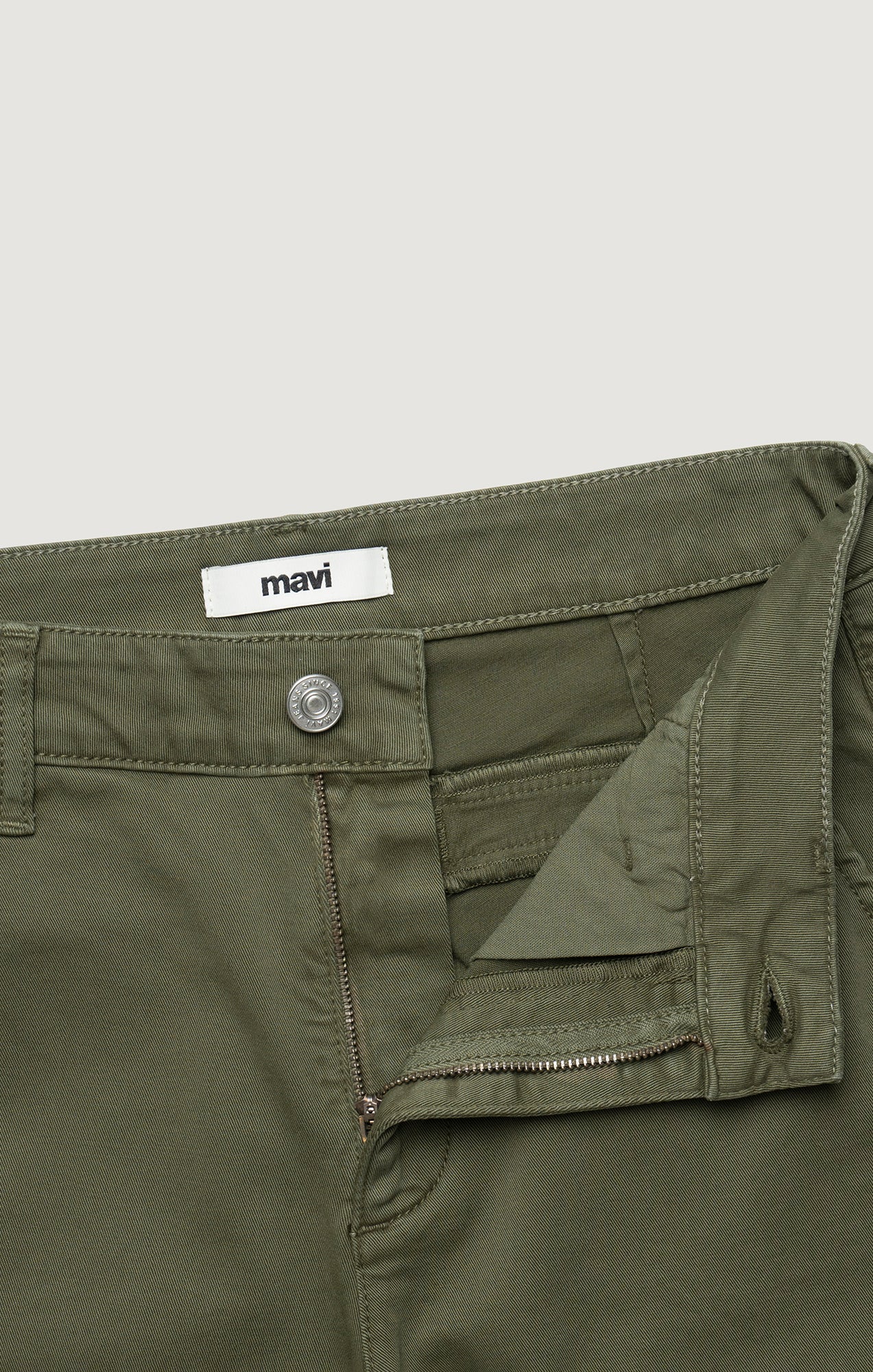 KATHLEEN SLIM BOYFRIEND IN DARK OLIVE CASUAL TWILL - Mavi Jeans