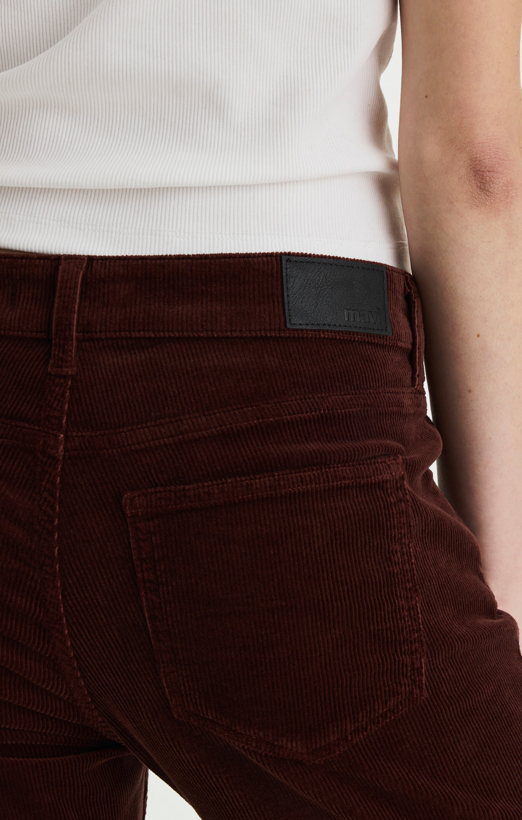 VICKY BOOTCUT IN SANGRIA CORD