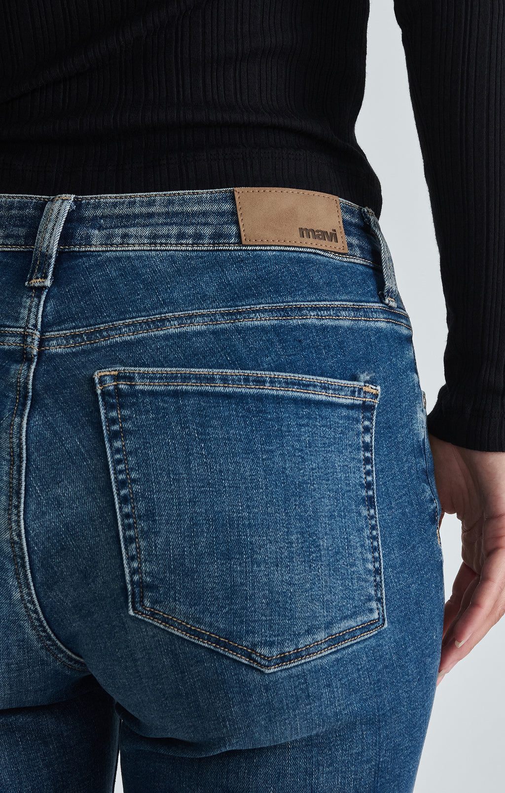 KATHLEEN SLIM BOYFRIEND IN MID USED FEATHER BLUE - Mavi Jeans