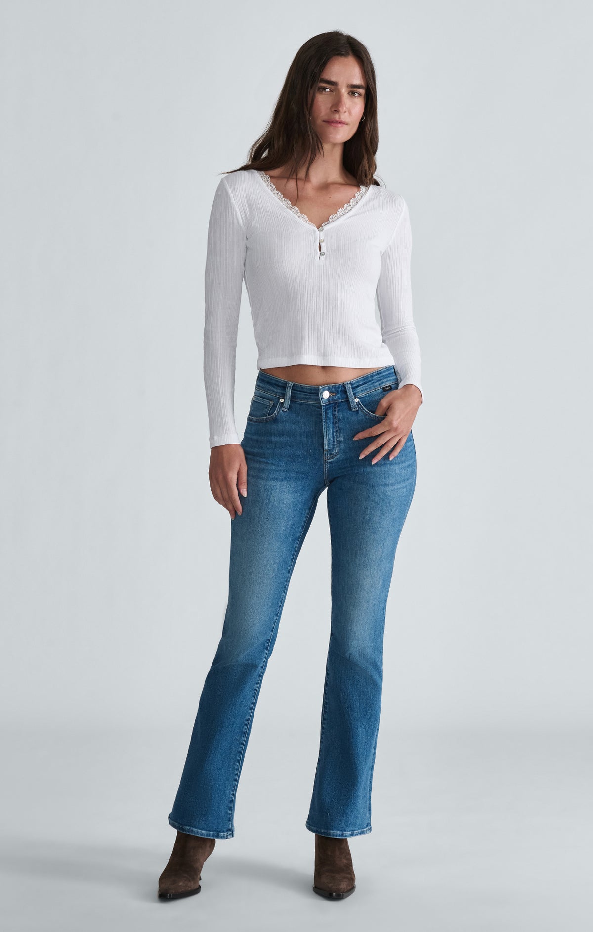 MOLLY BOOTCUT IN LIGHT BRUSHED FLEX BLUE - Mavi Jeans