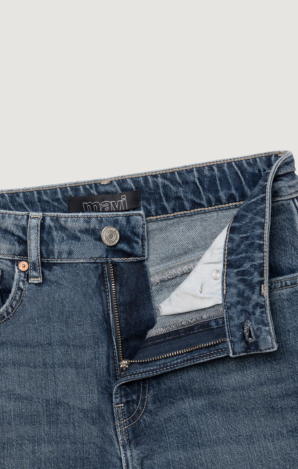 NEW YORK STRAIGHT LEG IN DEEP USED CLASSIC BLUE - Mavi Jeans