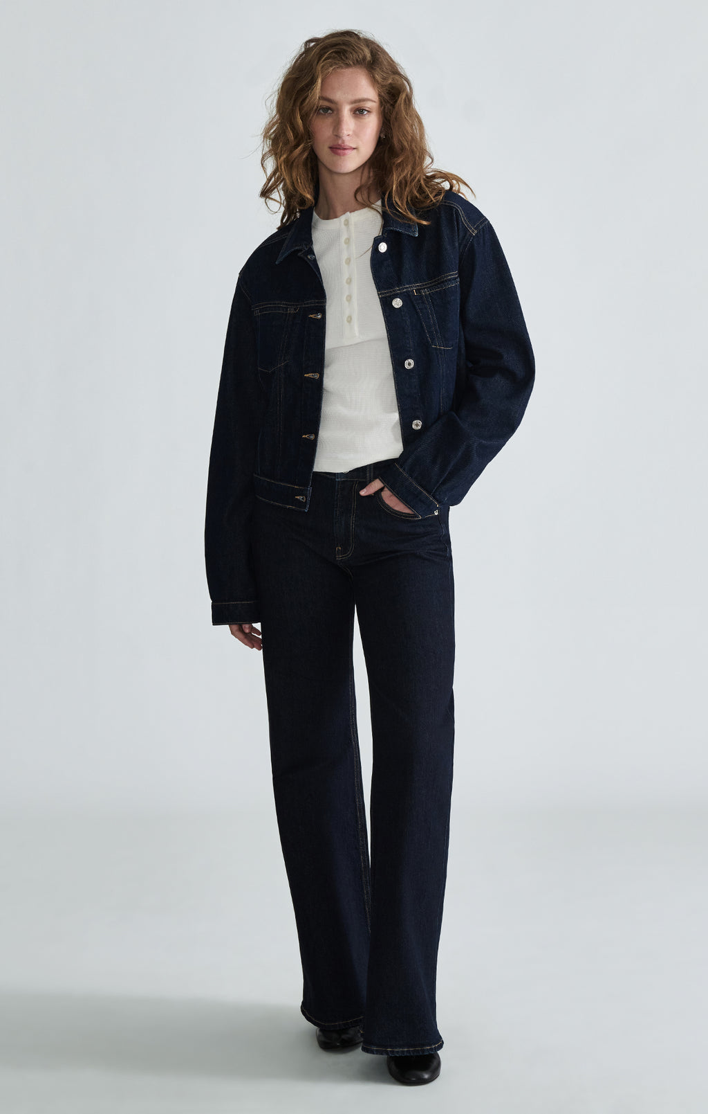 SADIE CROPPED DENIM JACKET IN NIGHT RINSE CLASSIC BLUE - Mavi Jeans