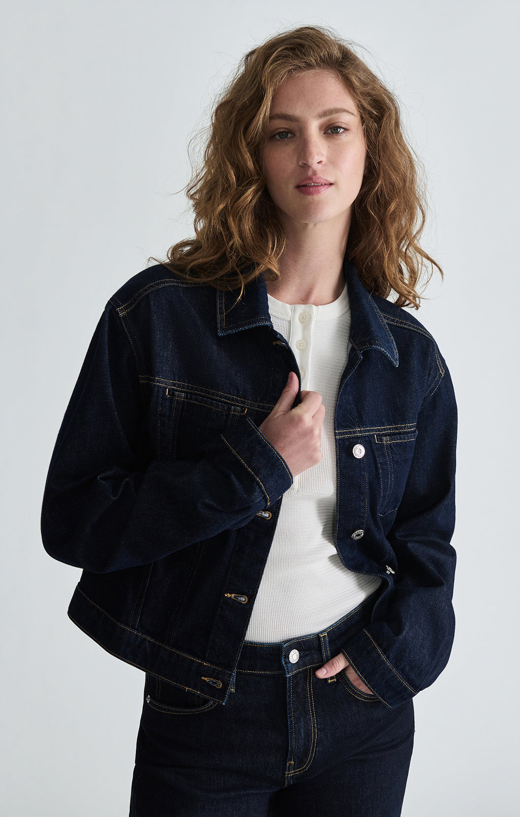 SADIE CROPPED DENIM JACKET IN NIGHT RINSE CLASSIC BLUE - Mavi Jeans