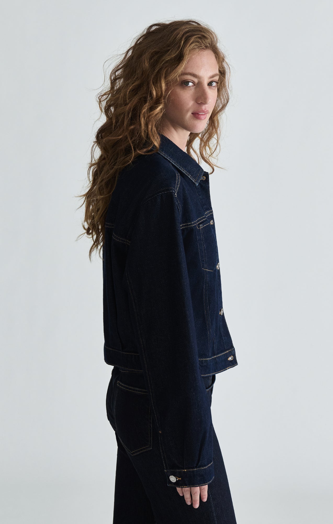 SADIE CROPPED DENIM JACKET IN NIGHT RINSE CLASSIC BLUE - Mavi Jeans