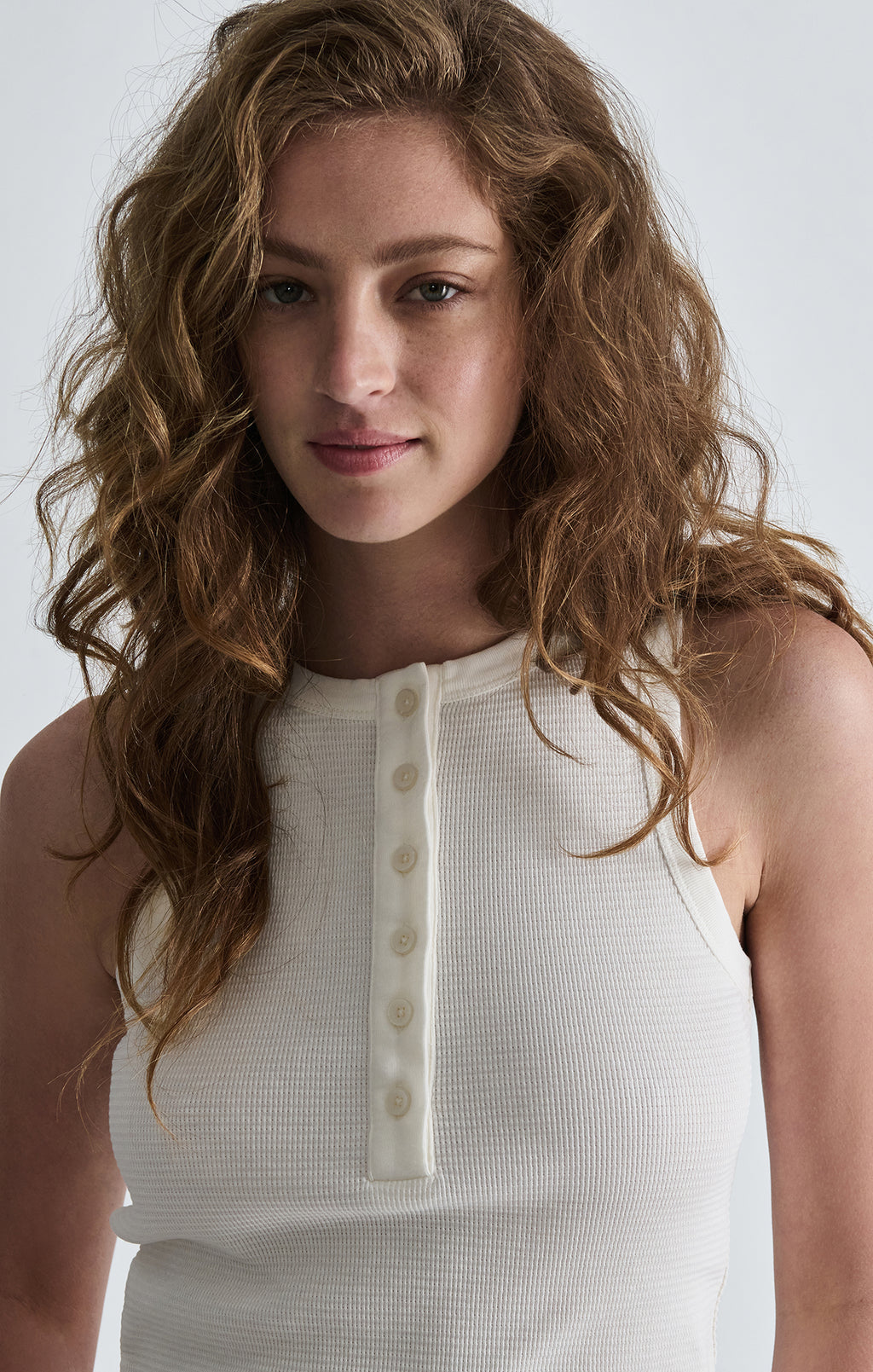 HENLEY TANK IN ANTIQUE WHITE - Mavi Jeans