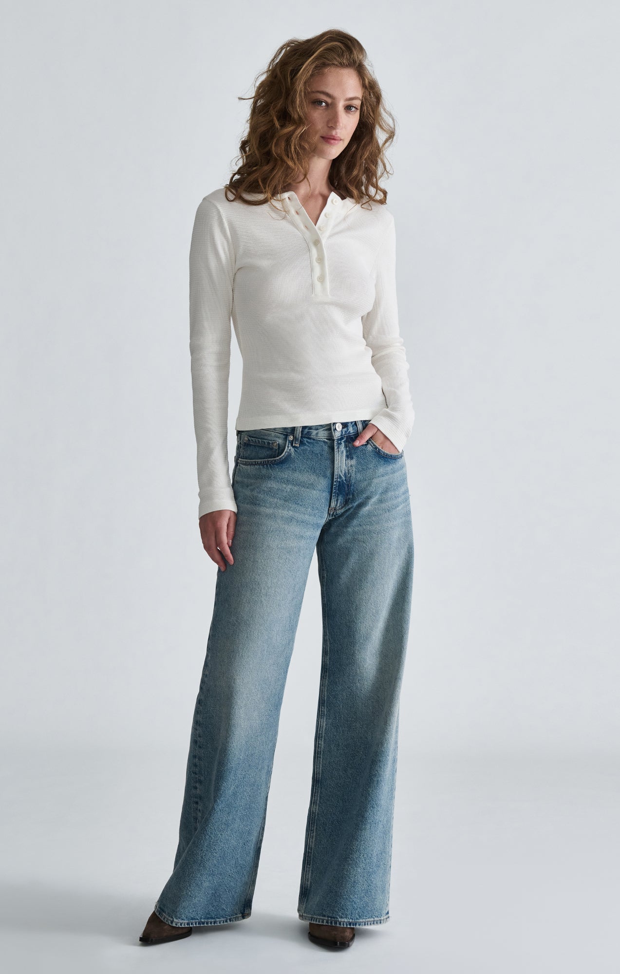 LONG SLEEVE HENLEY T-SHIRT IN ANTIQUE WHITE - Mavi Jeans
